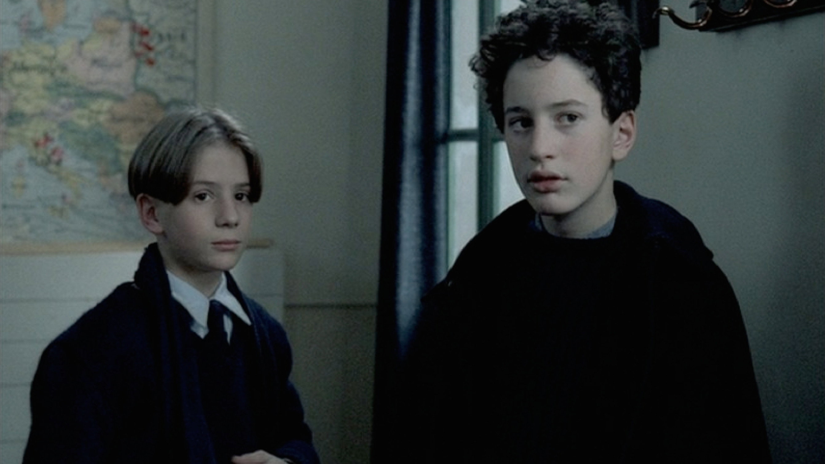 Au Revoir les Enfants, still 6