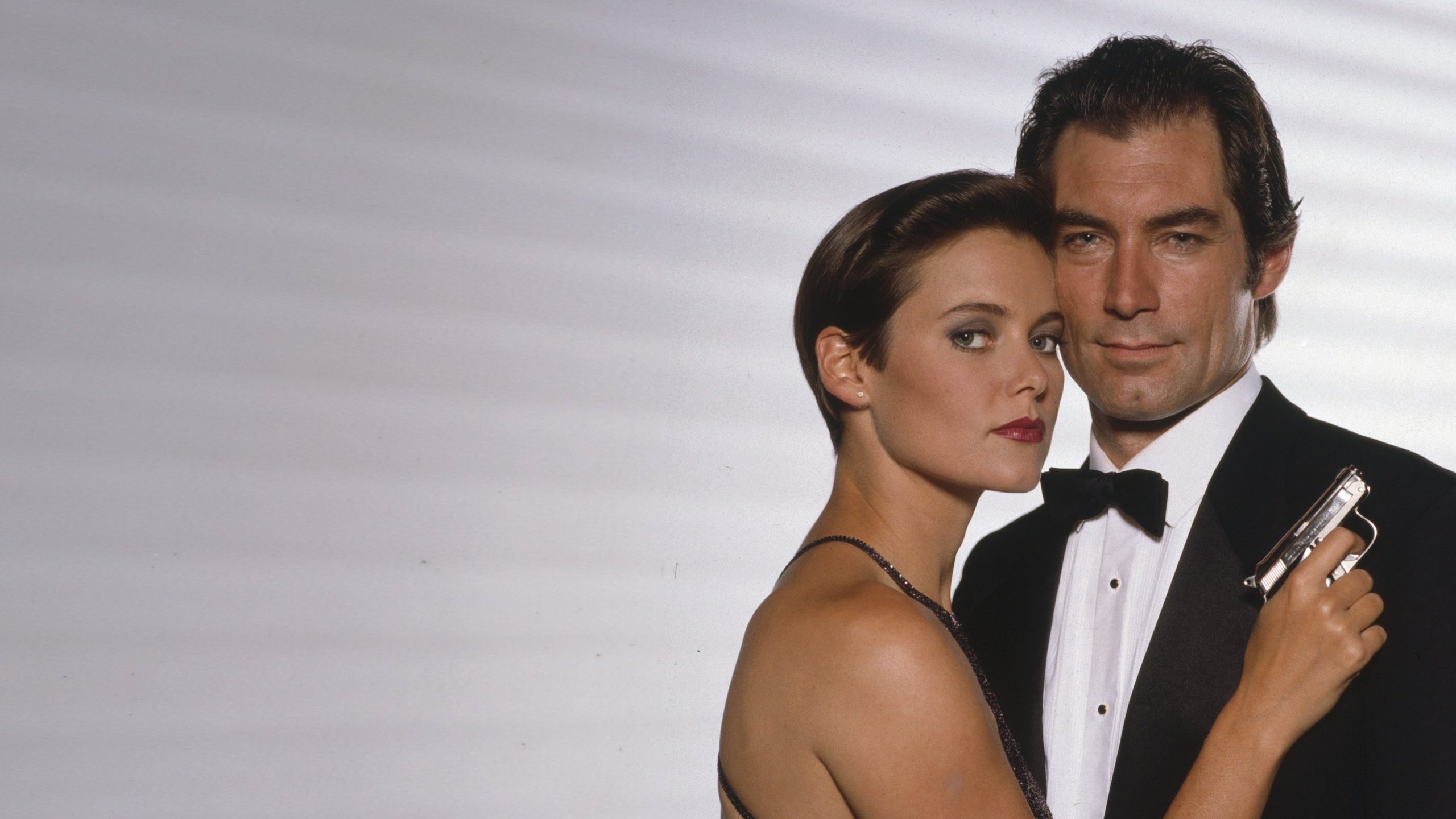 Licence to Kill, still 3