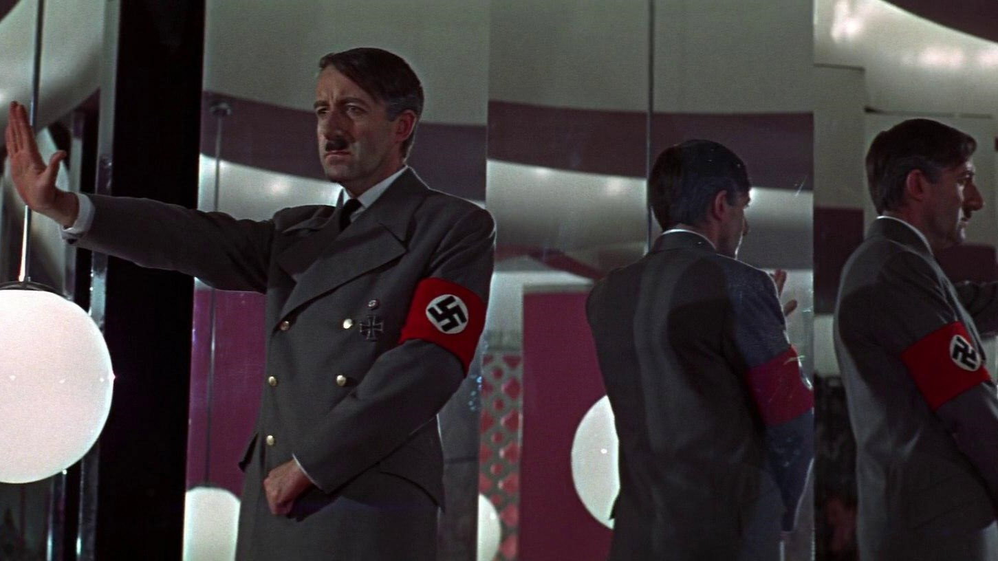 Casino Royale, still 6