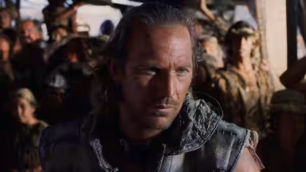 Waterworld, still 2