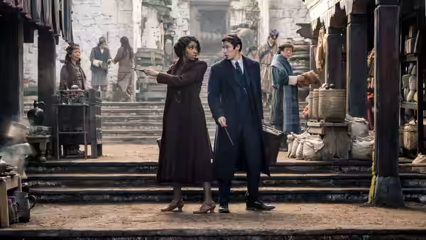 Fantastic Beasts: The Secrets of Dumbledore, still 2