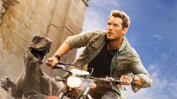 Jurassic World Dominion, still 1