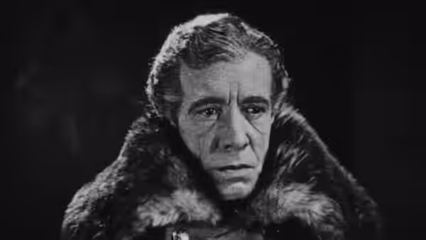 The Patriot, still 6