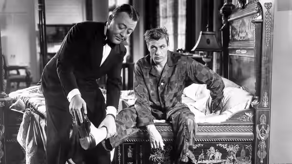 Mr. Deeds Goes to Town, still 1