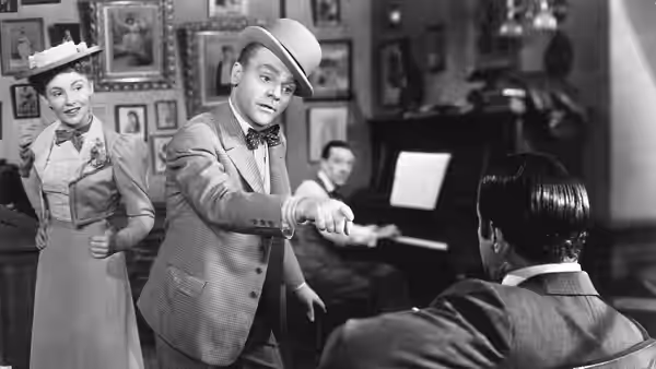Yankee Doodle Dandy, still 1