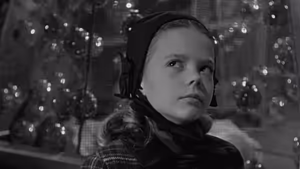 Miracle on 34th Street, still 4