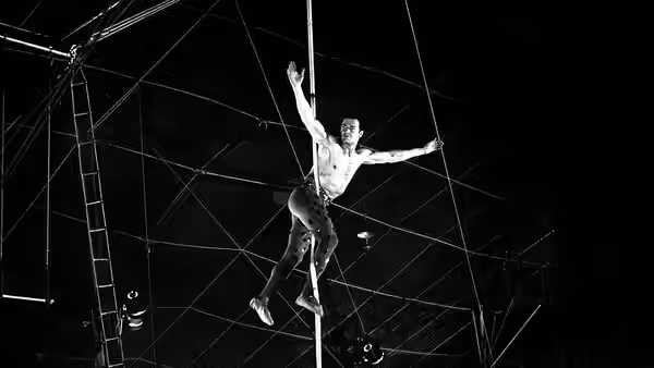 The Greatest Show on Earth, still 4