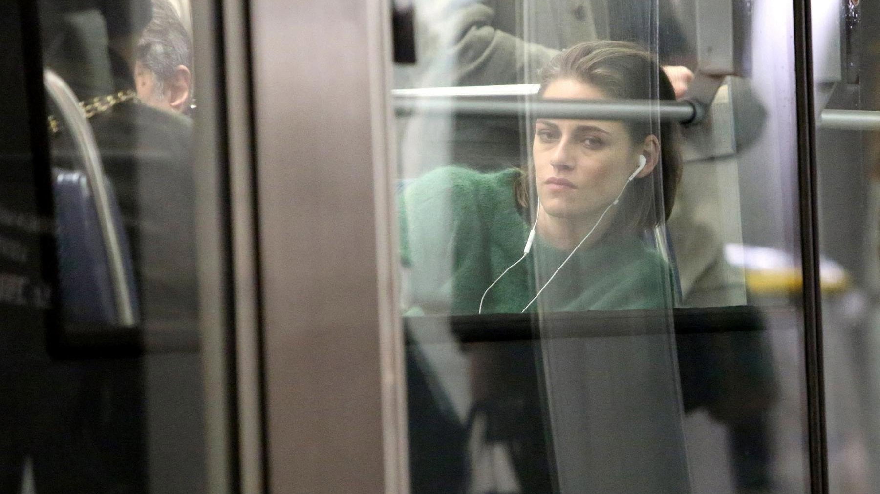 Personal Shopper, still 2