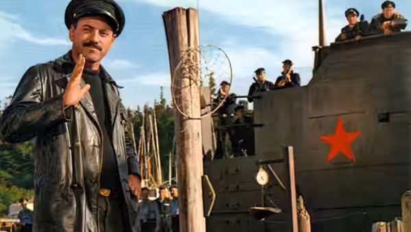 The Russians Are Coming! The Russians Are Coming!, still 2