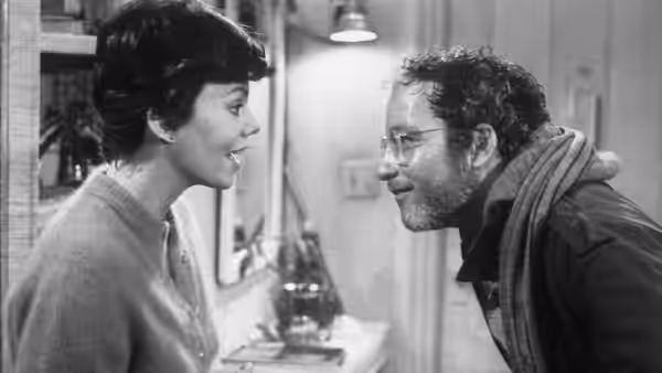 The Goodbye Girl, still 5