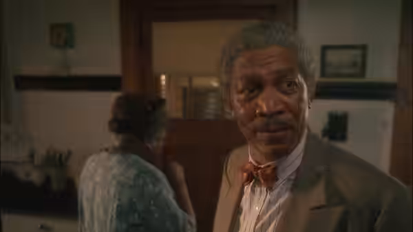 A scene from Driving Miss Daisy (5)