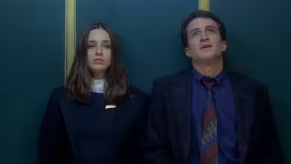 Sólo con tu pareja, still 3