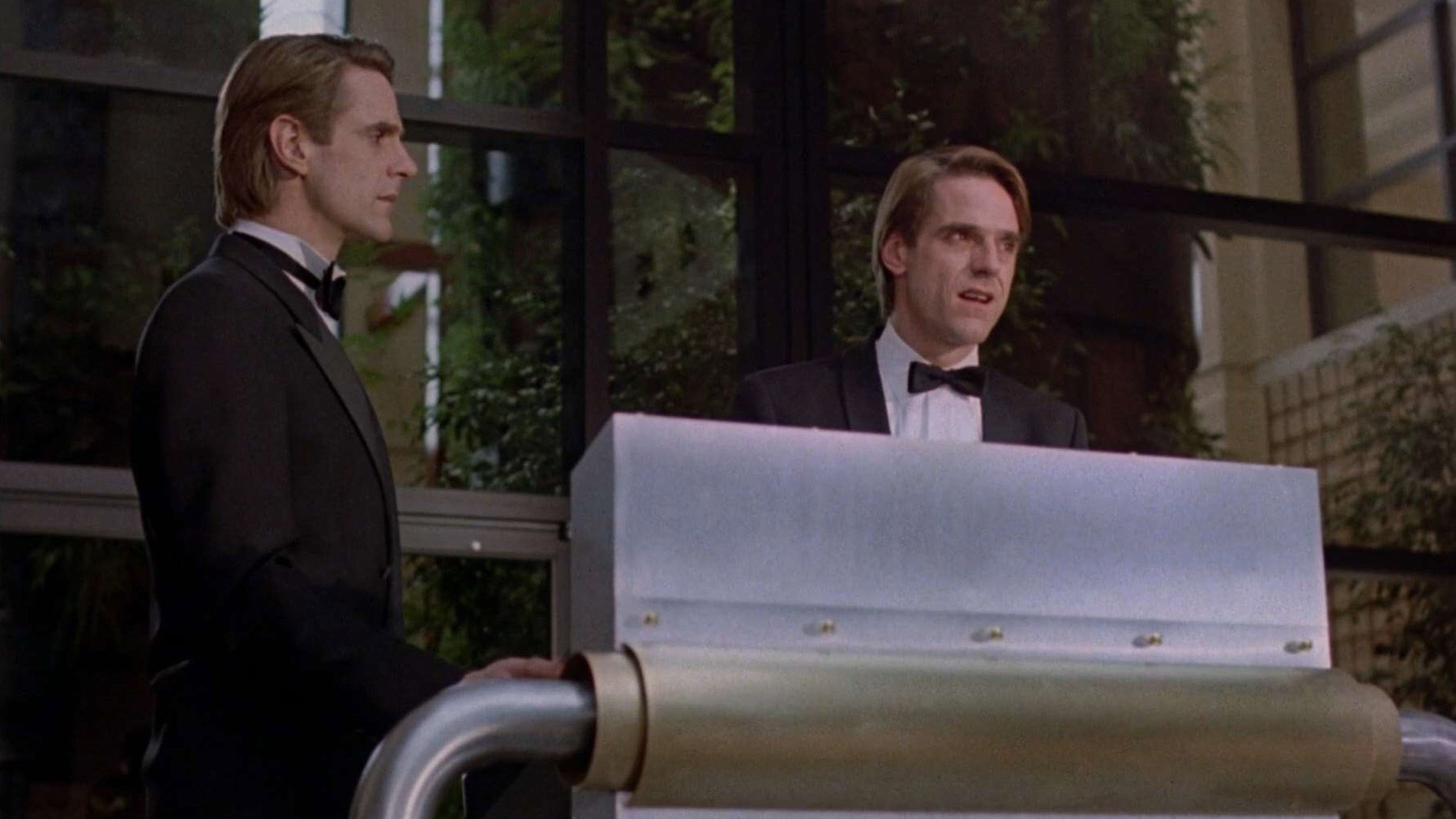 Dead Ringers, still 4