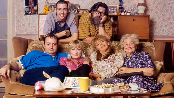 Dave Best (Craig Cash) Denise Royle (Caroline Aherne) and relatives on the sofa