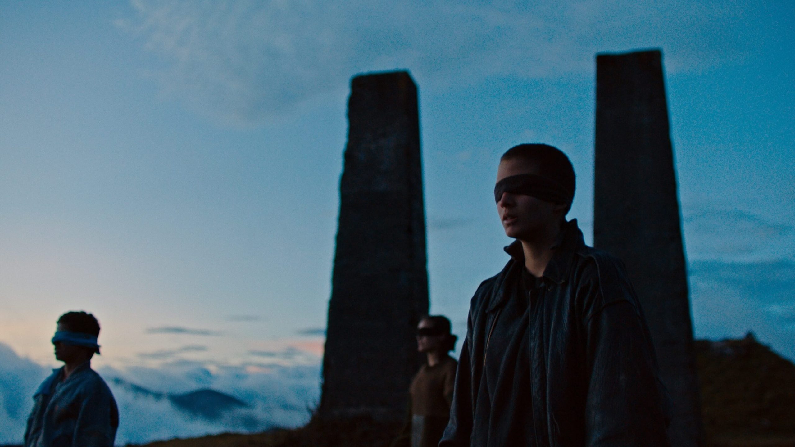 Monos, still 2