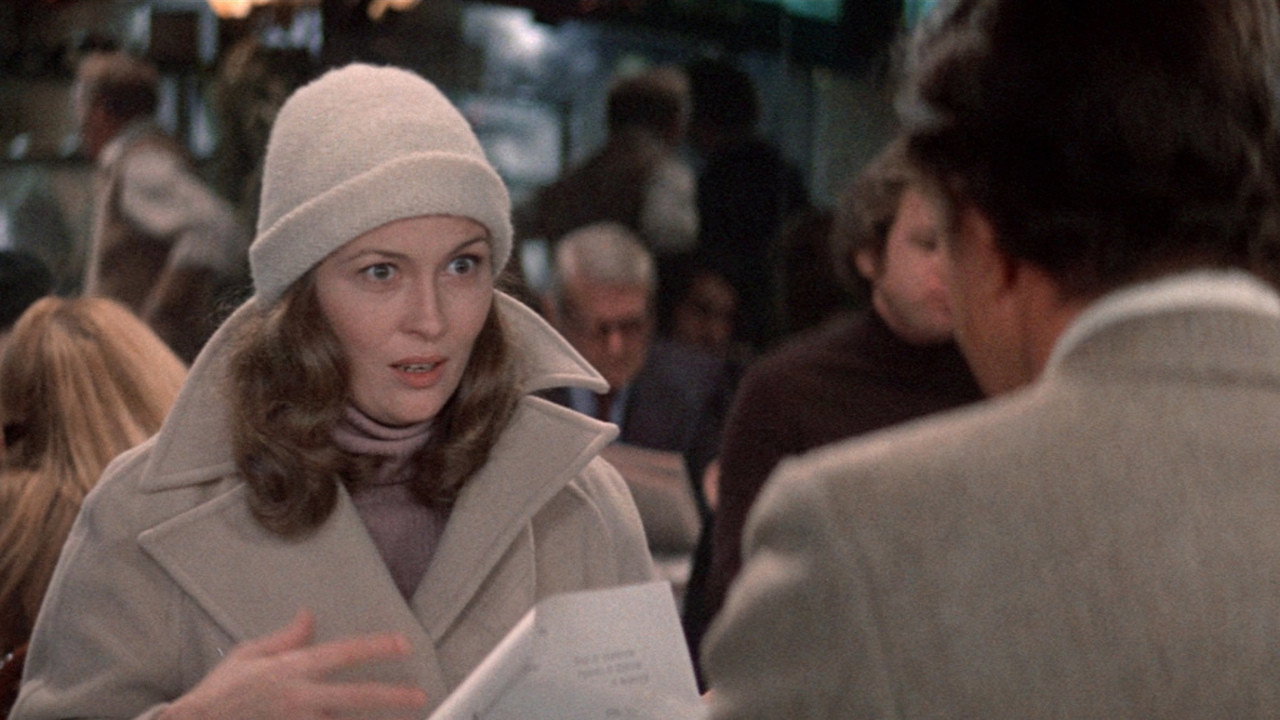 Three Days of the Condor, still 3