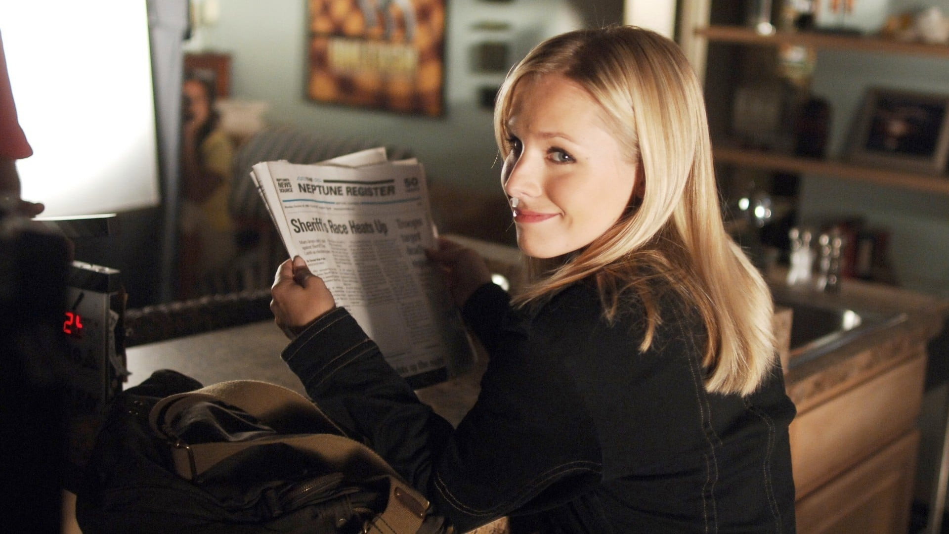 Veronica Mars, still 1