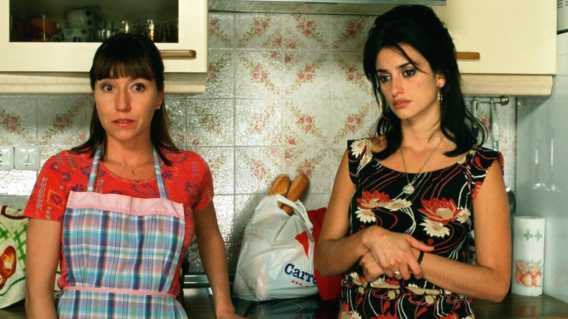 Volver, still 1