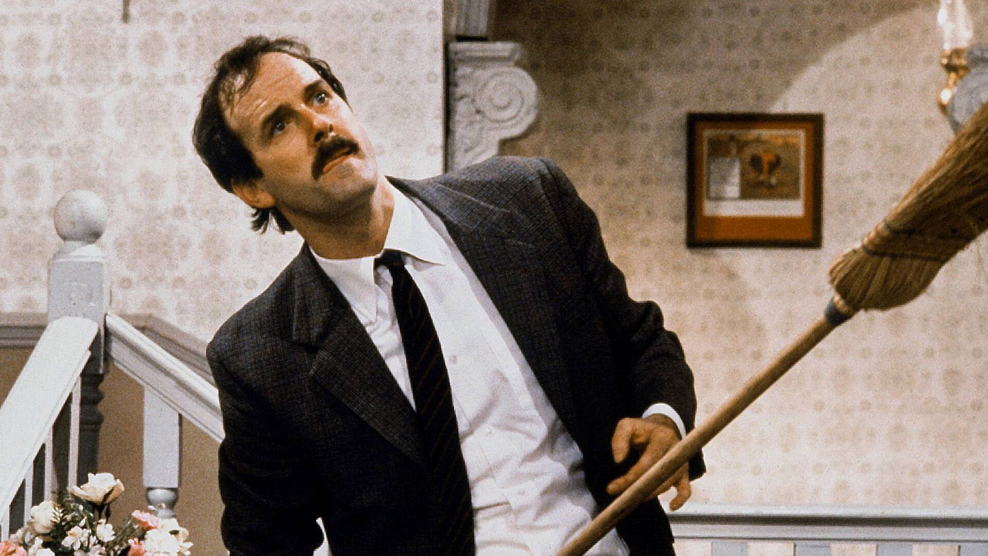 Fawlty Towers, still 4
