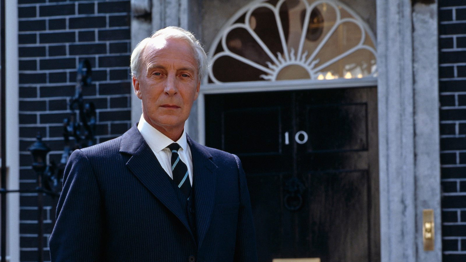 House of Cards, still 1