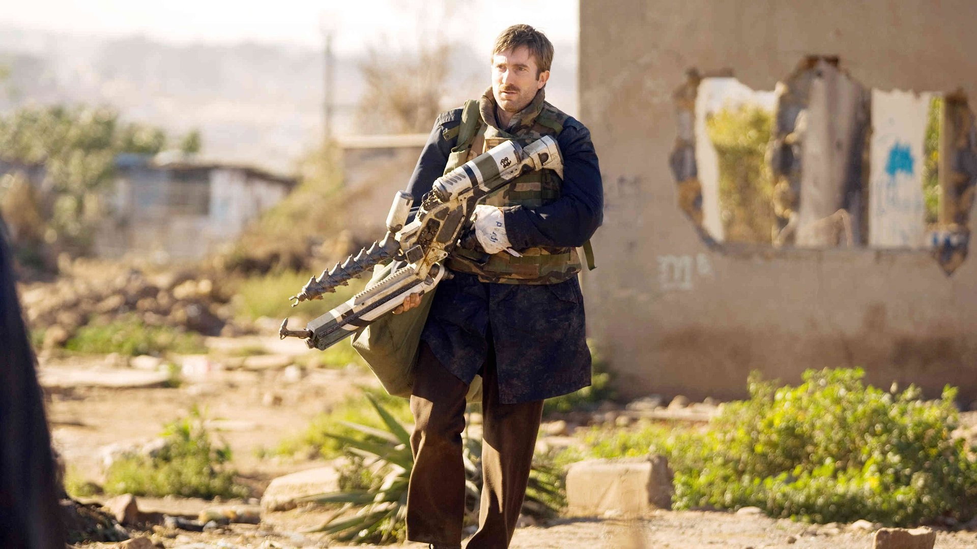 District 9, still 1