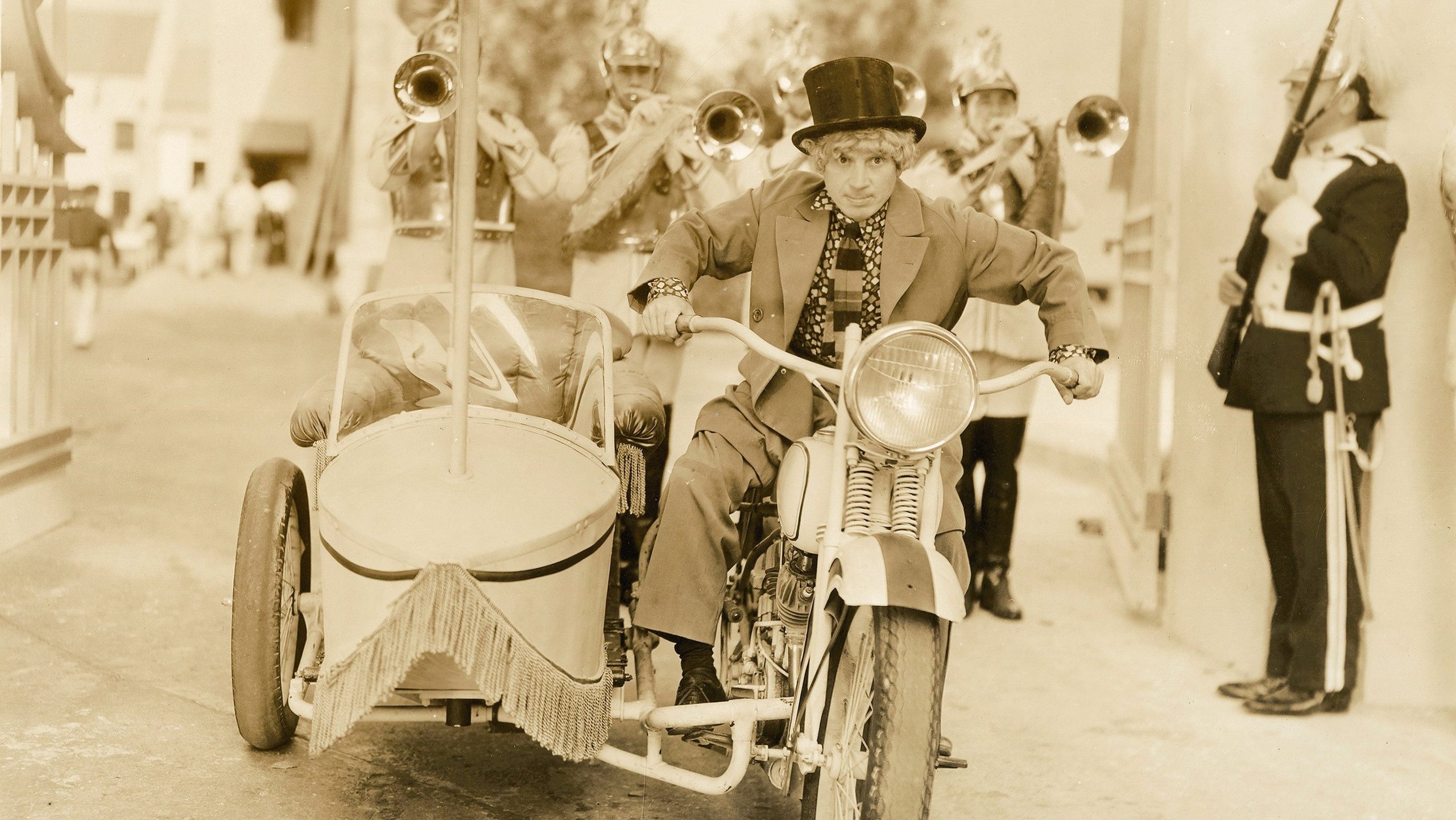Duck Soup, still 1