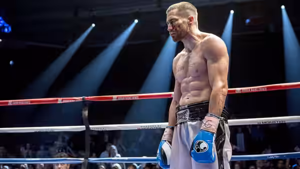 Billy Hope (Jake Gyllenhaal) stands alone in the boxing ring wearing gloves
