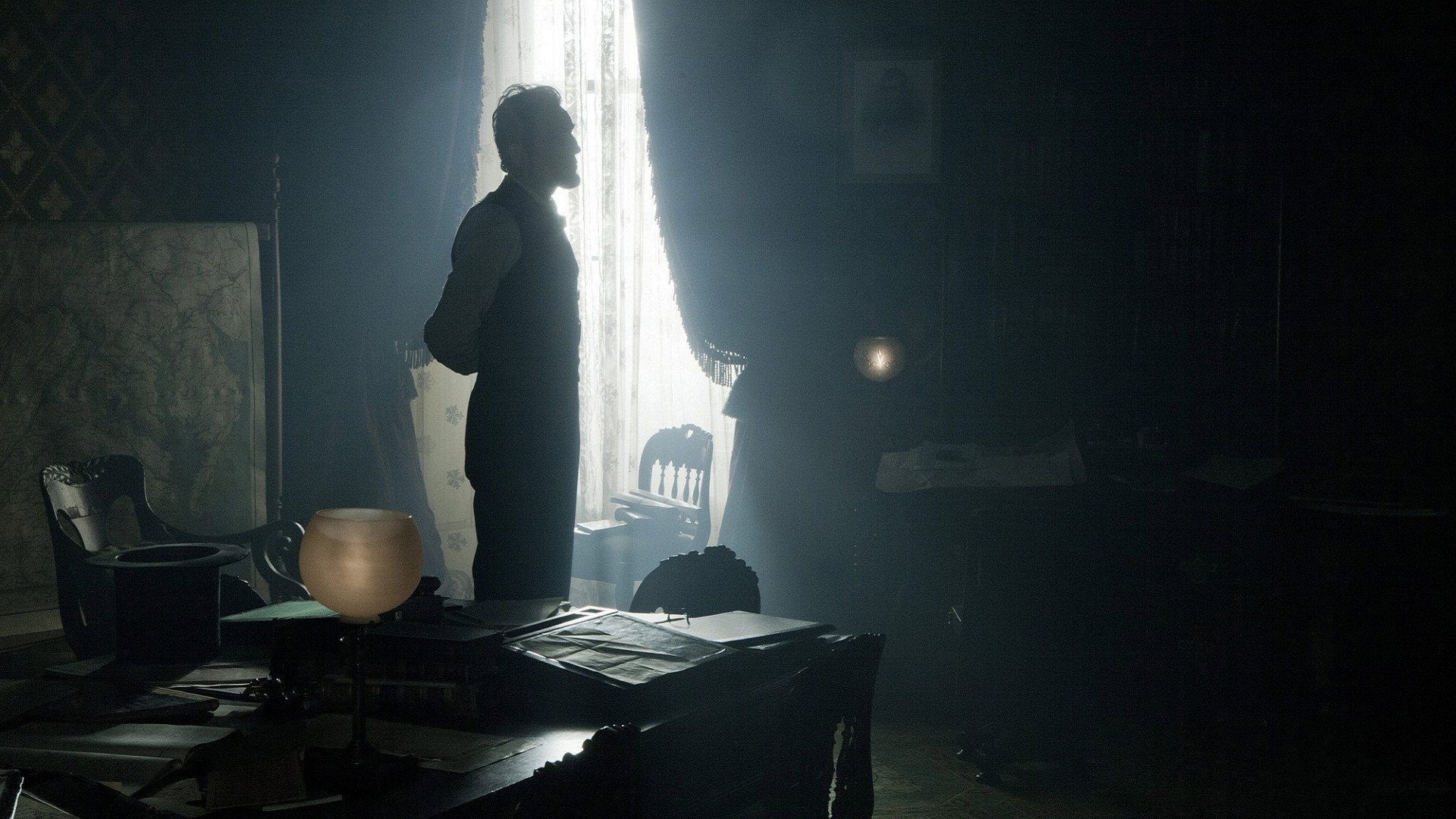 Lincoln, still 4