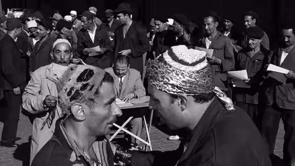 A scene from Cairo Station (6)