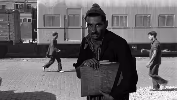 A scene from Cairo Station (2)