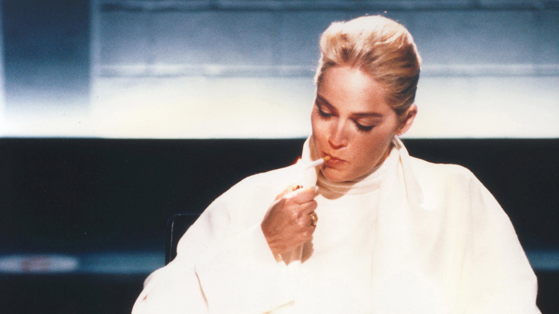 Basic Instinct, still 4