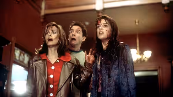 Gale (Courteney Cox), Deputy Dewey (David Arquette) and bloodied Sidney looking shocked