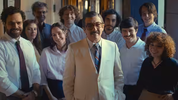 Julio Strassera (Ricardo Darín) stands with colleagues in an office