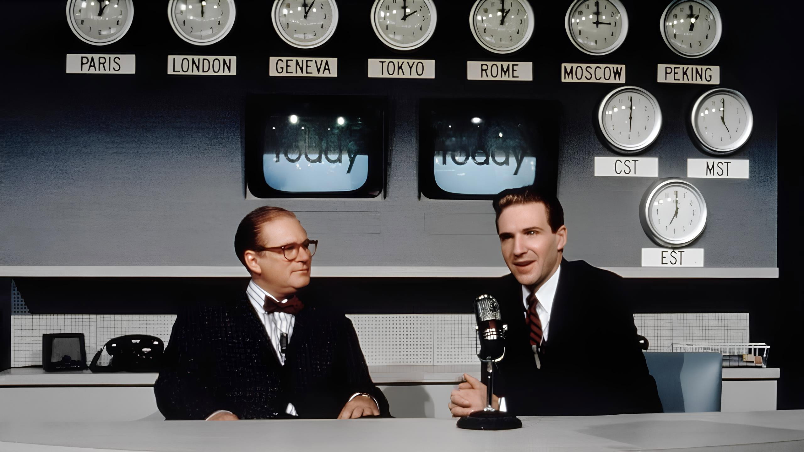 Quiz Show, still 2