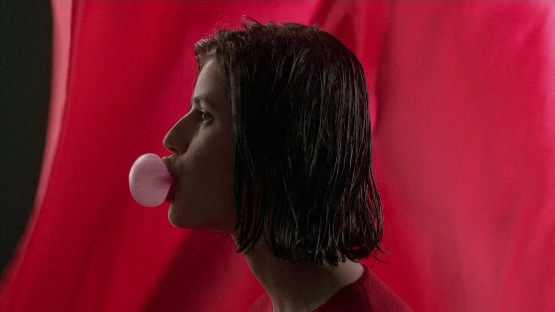 Three Colors: Red, still 4