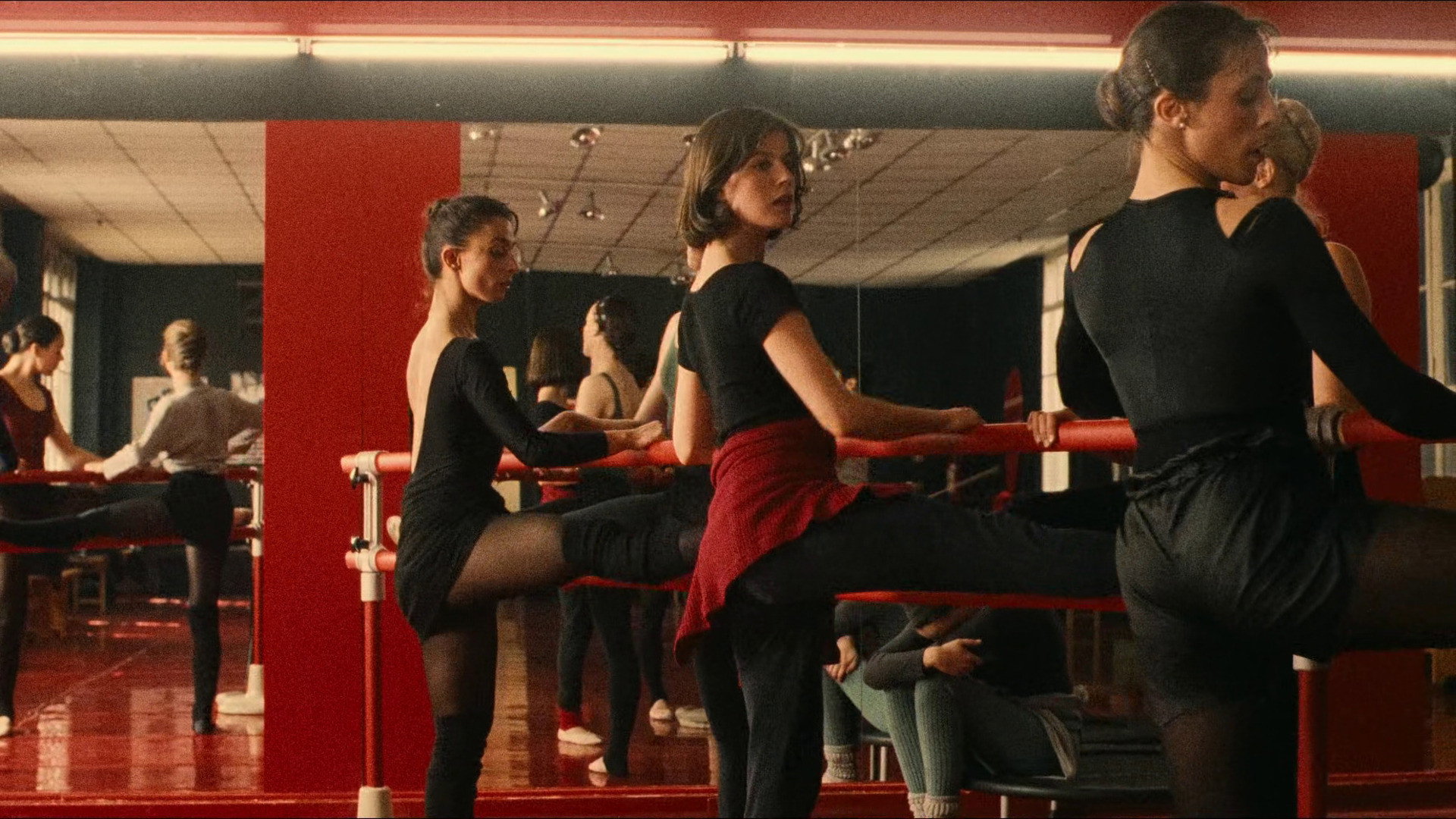 Three Colors: Red, still 1