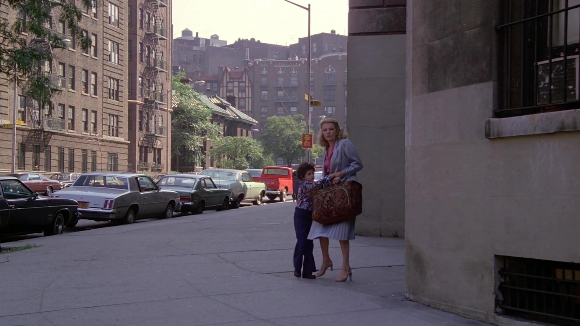 Gloria, still 4