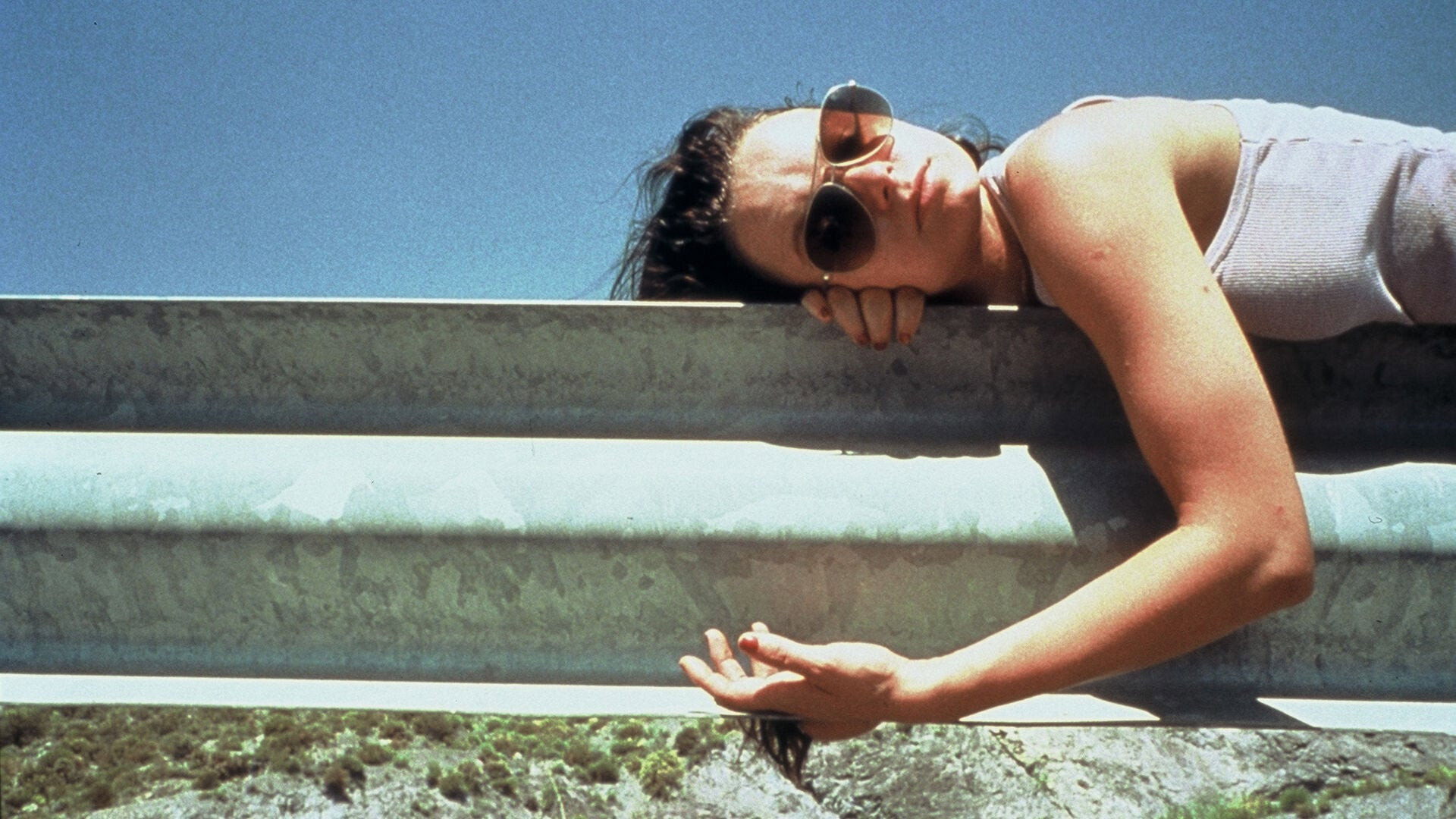 Morvern Callar, still 5