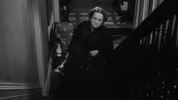 The Heiress, still 3