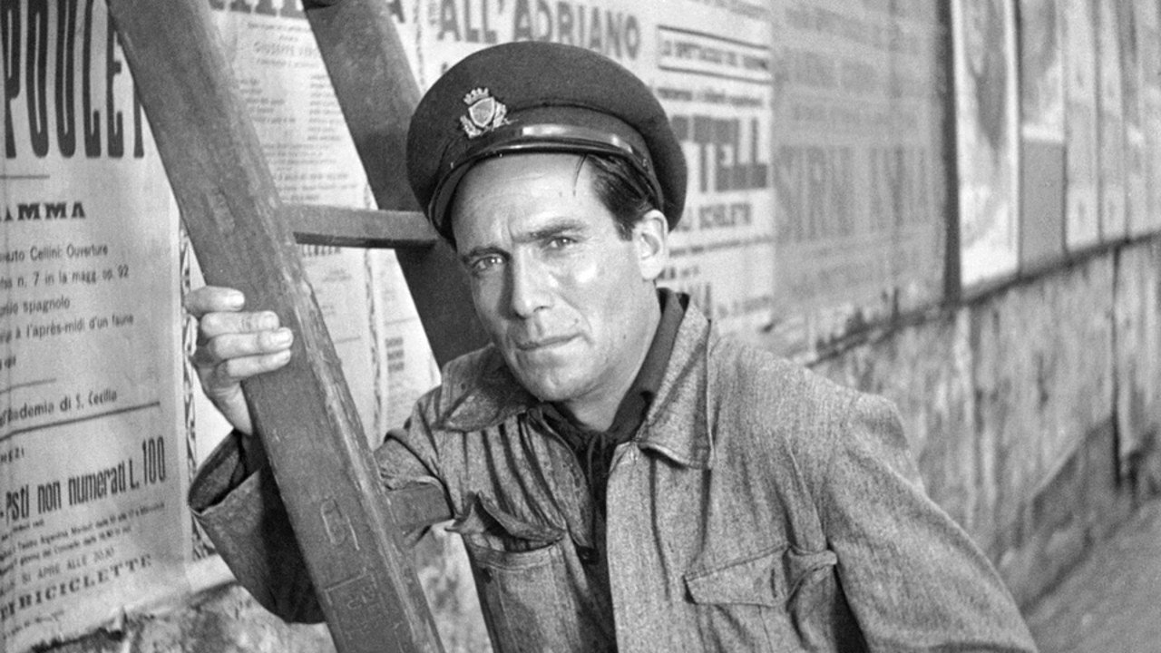 Bicycle Thieves, still 3