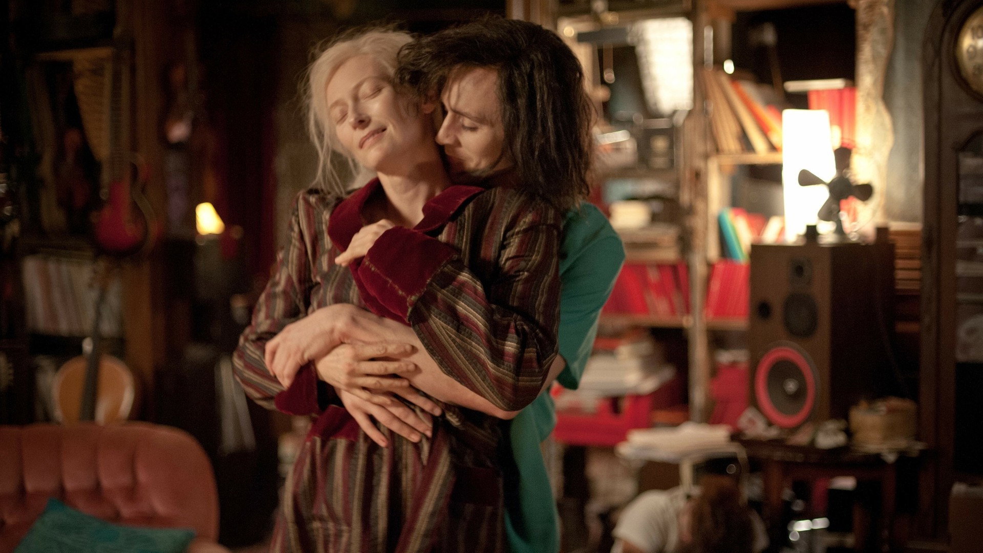 Only Lovers Left Alive, still 1