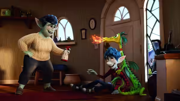 Laurel Lightfoot (Julia Louis-Dreyfus) holds a fire extinguisher while Ian and Barley sit on the floor