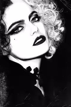 Cruella poster 2