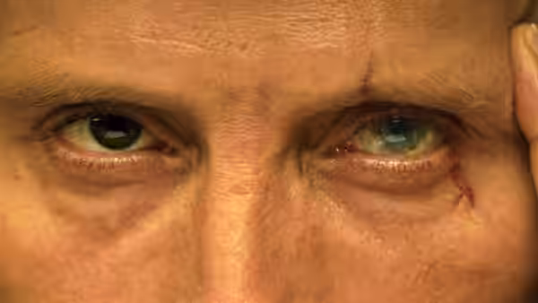 Close-up of James Bond's (Daniel Craig) eyes showing cuts and bruising