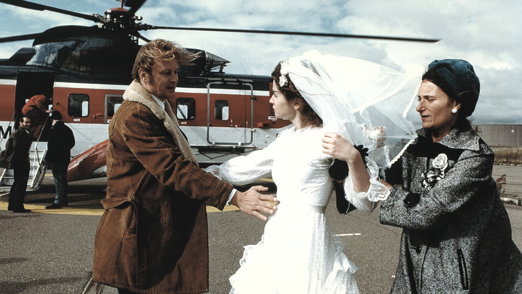 Breaking the Waves, still 6