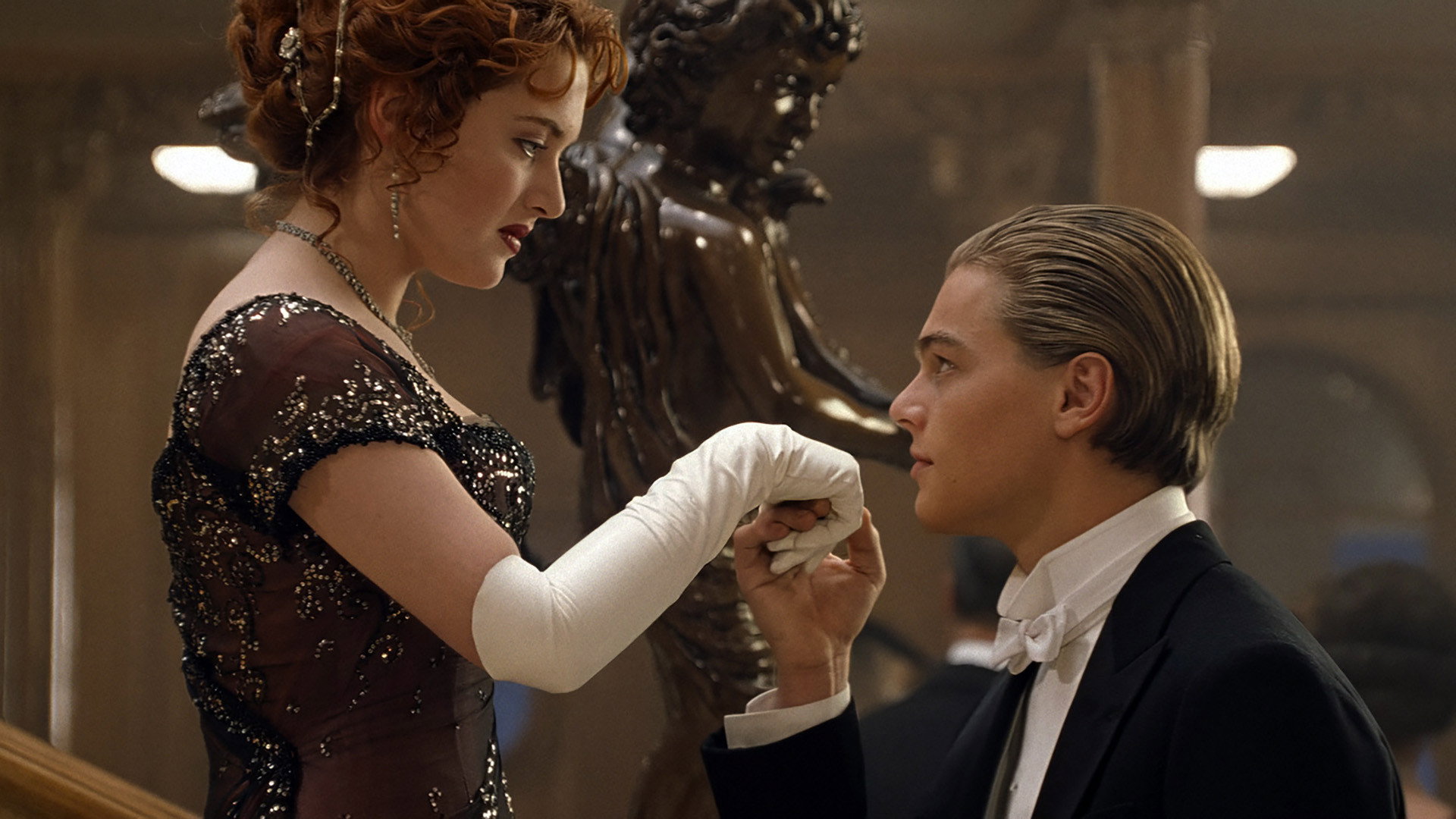 Titanic, still 3