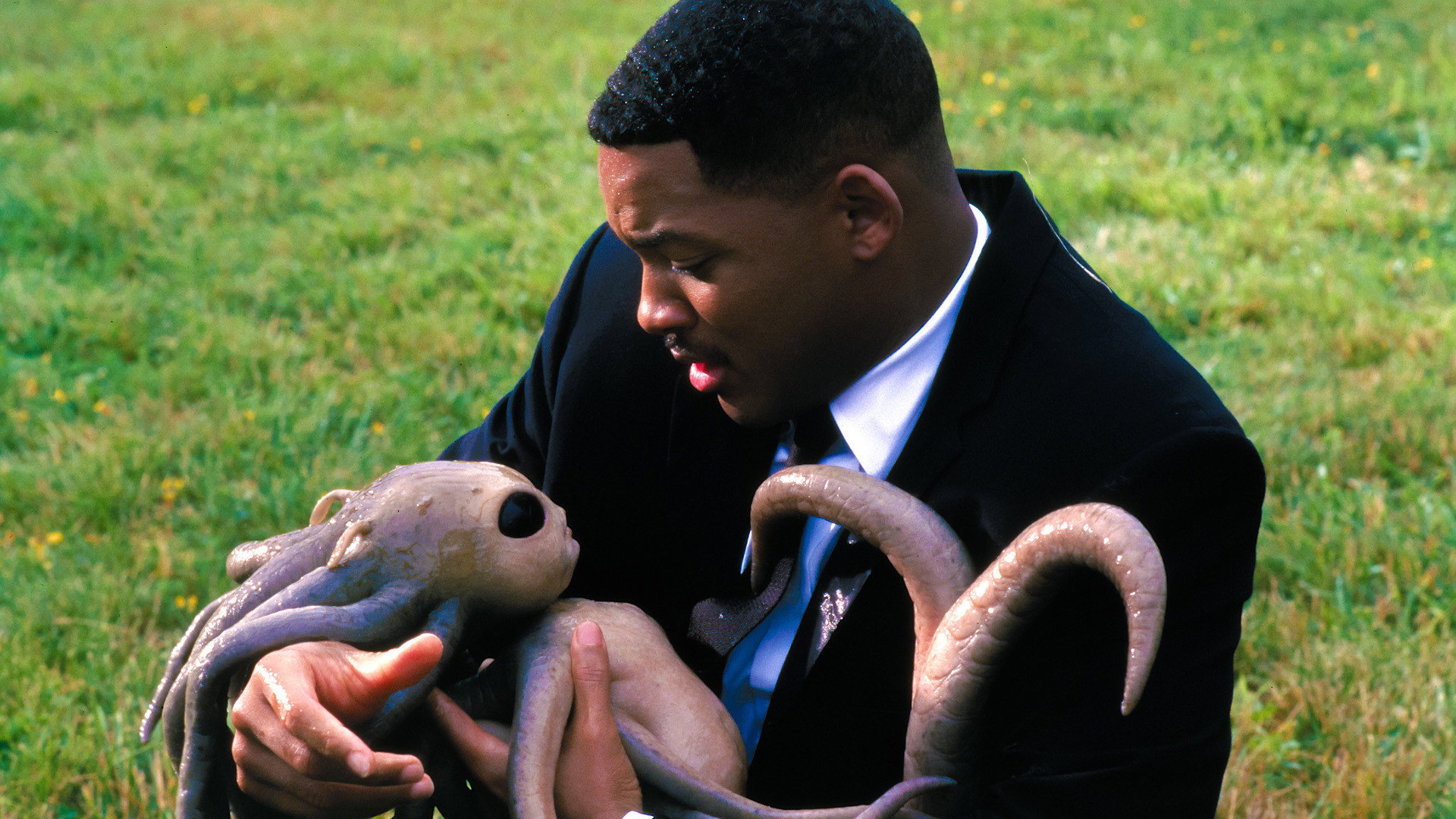 Men in Black, still 2