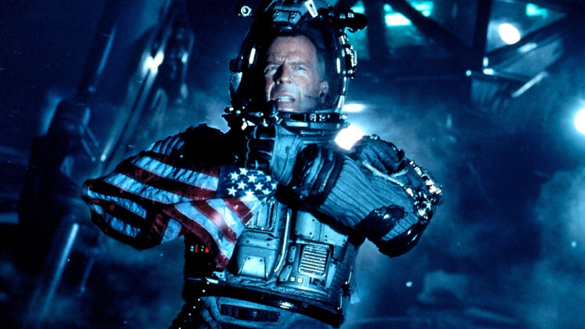 Armageddon, still 4