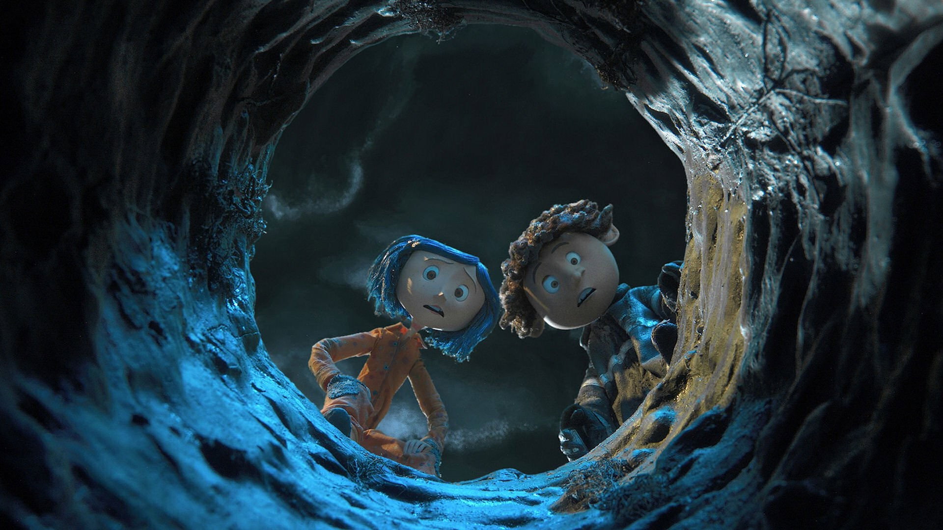 Coraline, still 2