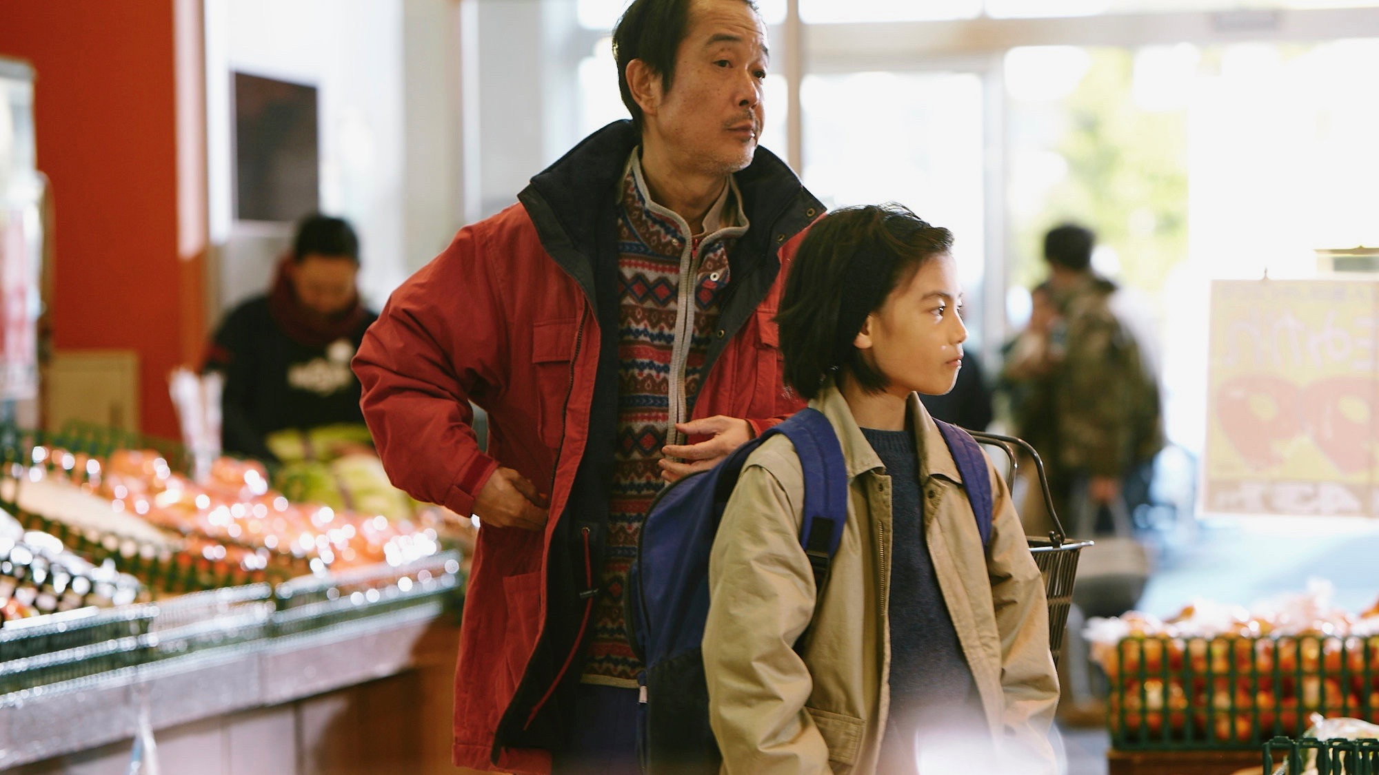 Shoplifters, still 3